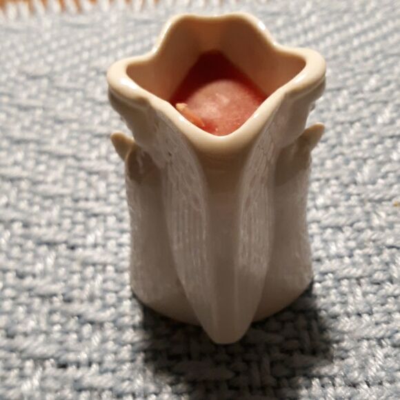 Praying Angel Candle  - Picture 2 of 5